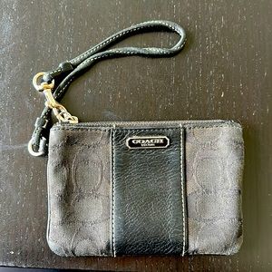 Coach Wristlet Wallet